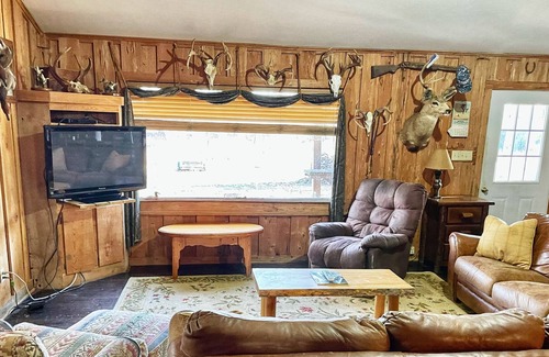 Belen Cabin | Cammack Lodge located near Clarksdale and Moon Lake, Mississippi