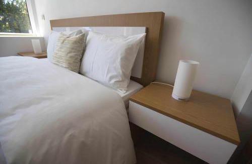 Braganca Apartment | Camoes StudioGeral