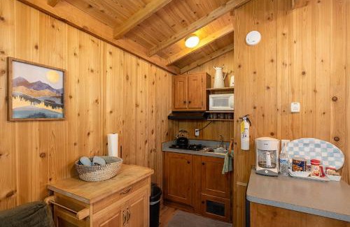 Big Springs Resort | Camp Almanor at Big Springs