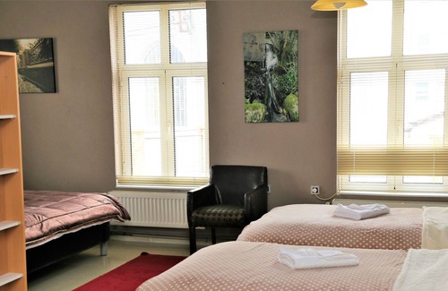 Bitola RV Rental | CAMP AMBASADOR BRATIN DOL