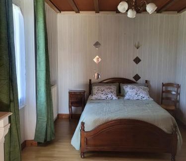 Viersat House | Camp'Amis