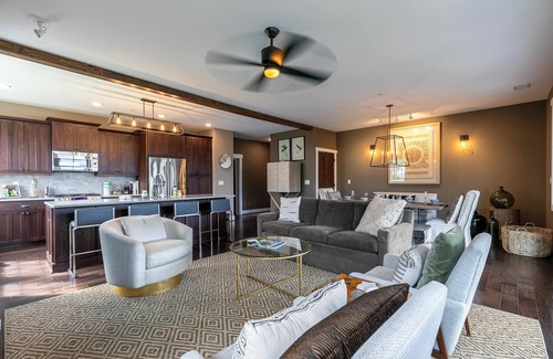 Lenoir Condo | Camp Cotter at Blue Ridge Mountain Club - views, walk to restaurant, gym