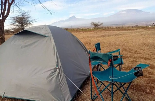 Oloitoktok RV Rental | Camp David Amboseli
