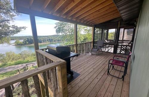 Cassville House | Camp Fisher Cottage