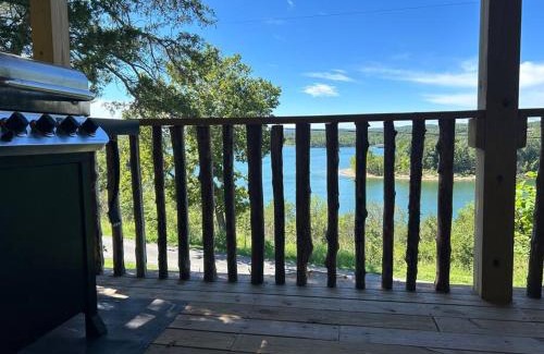 Cassville House | Camp Fisher Cottage