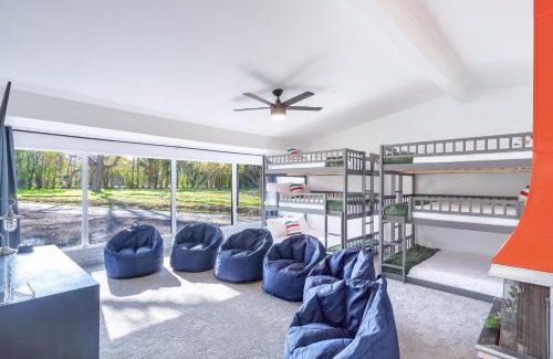 Seguin House | Camp Guadalupe Riverfront Seguin Home on the Guadalupe with paddle sports and grill