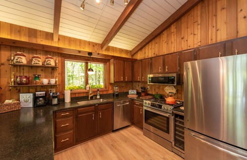 Swanton House | Camp Lontano: Lakefront, Private Dock, Hot Tub, Fire Pit!