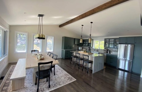 Unorganized Thunder Bay District Cottage | Camp One Island Lake
