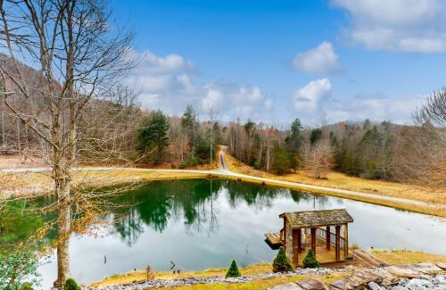 Vein Mountain House | Camp Unicorns Bigfoot Manor