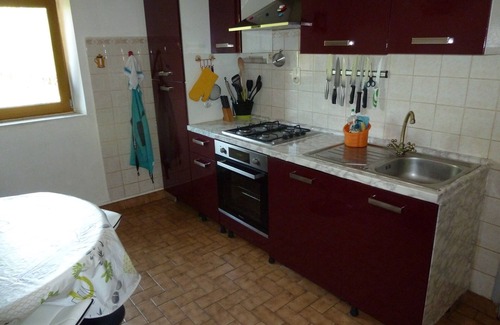 Sainte-Catherine House | Campagne Auvergnate Gite Fournial 5personnes Animaux en Liberte Calme