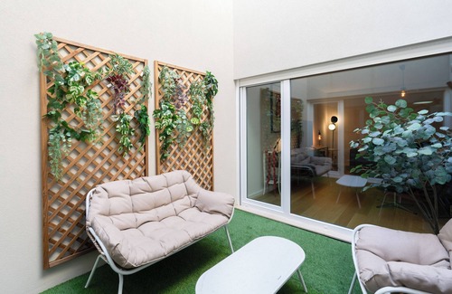 Bonfim Apartment | Campanha Duplex by Porto Stories