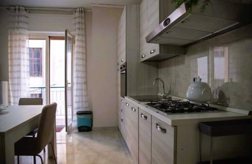 Poggiomarino Apartment | Campania Apartment Vesuvio Comfort - 150m station - 5km Pompeii