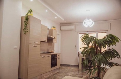 Poggiomarino Apartment | Campania Apartment Pompei Luxury - 150m from the station - 5km from Pompei