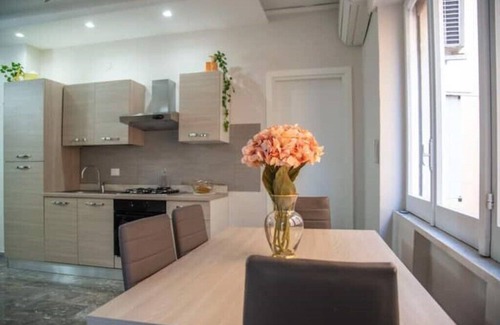 Poggiomarino Apartment | Campania Apartment Pompei Luxury - 150m from the station - 5km from Pompei