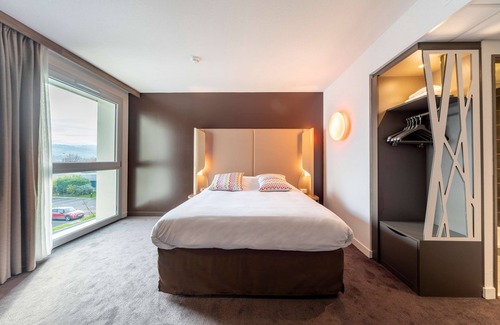 Fillinges Hotel | Campanile Findrol Savoie Leman