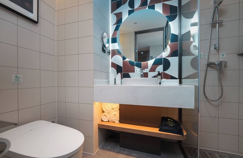 Minhang Hotel | Campanile Hotel in SHA & NECC