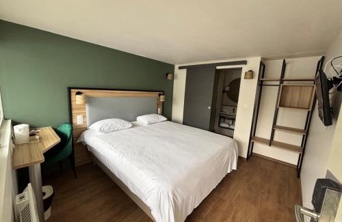 Bagneux Hotel | Campanile Saumur