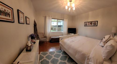 Regional District of Nanaimo Bed & Breakfast | Campbell Cottage B&B
