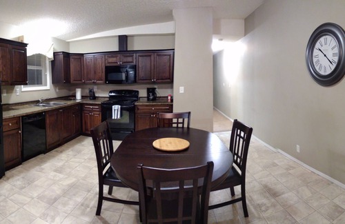 Gull Lake House | Campbell's Clean & Comfortable Modern Duplex 4472A