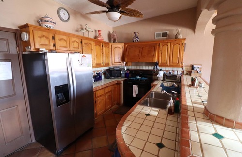 Las Conchas House | Campbell's house, 2nd row, WiFi, Las Conchas