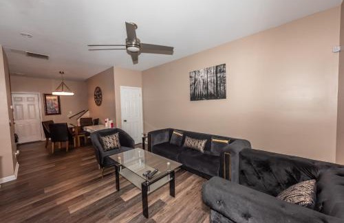 Southwestern House | Campbellton D