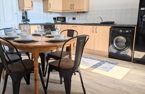 Campbeltown Apartment | Campbeltown Retreat.