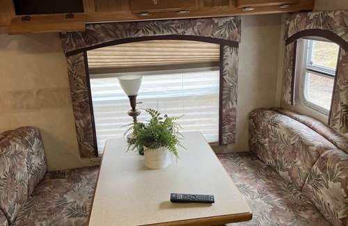 Pentwater RV Rental | Camper in the village of Pentwater. Large campsite on 2nd st E of Clymer