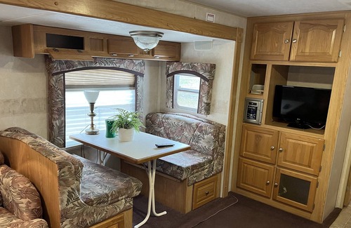 Pentwater RV Rental | Camper in the village of Pentwater. Large campsite on 2nd st E of Clymer