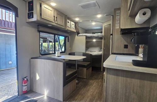 Ramona House | Camper RV on Ramona Homestead