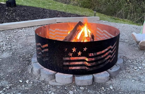 Burton House | Camper with AC/Heat, fire pit, private lake , 4 SUP in Burton - Punderson