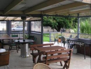 Camperdown Hotel | Camperdown Cascade Motel