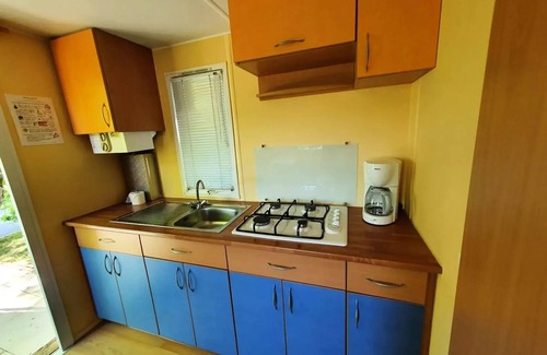 Villefranche-du-Perigord House | CAMPING THE BASTIDE * - Mobile Home 1 bedroom with sanitary ASTRIA 17,3 m2 2 people