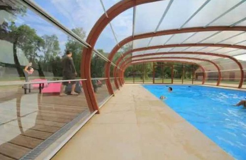 Bar-sur-Aube House | Camping 2 étoiles - Piscine - eeceae