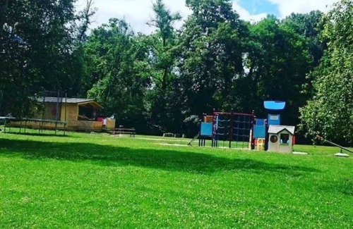 Bar-sur-Aube House | Camping 2 étoiles - Piscine - ccagiea