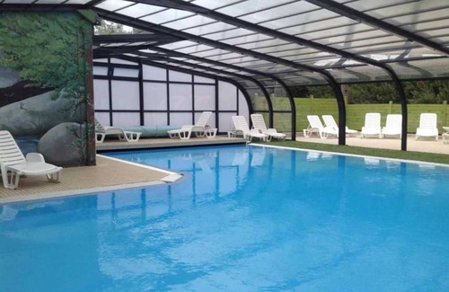 Locmaria-Berrien House | Camping 3 étoiles - Piscine - ccafbbc