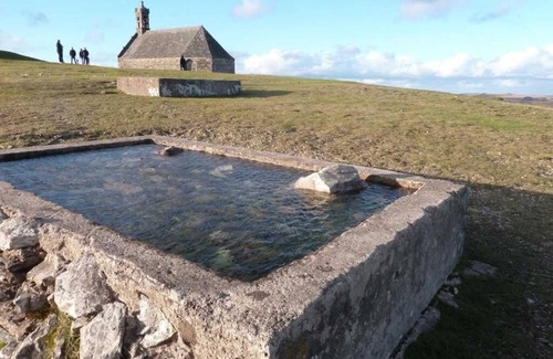 Huelgoat House | Camping 3 étoiles - Piscine - ccafbbg