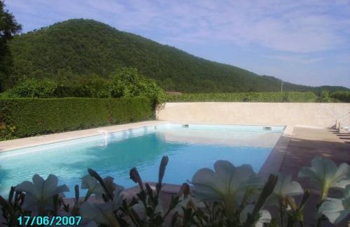 Puy-l'Eveque Other | Camping 3 étoiles - Piscine - ccbahd0