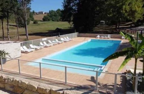 Soturac House | Camping 3 étoiles - Piscine - eehcdd