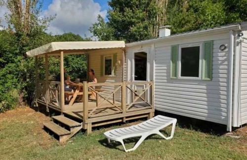 Soturac House | Camping 3 étoiles - Piscine - eehcde
