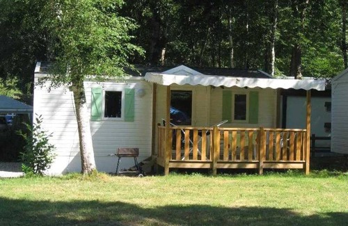 Oust House | Camping 3 étoiles - Piscine - ccaihgb