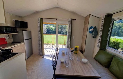 Saint-Geniez-d'Olt House | Camping 4 étoiles - Parc aquatique - efah0f