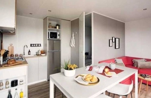 Bourgneuf-en-Retz House | Camping 4 étoiles - Piscine - efchah