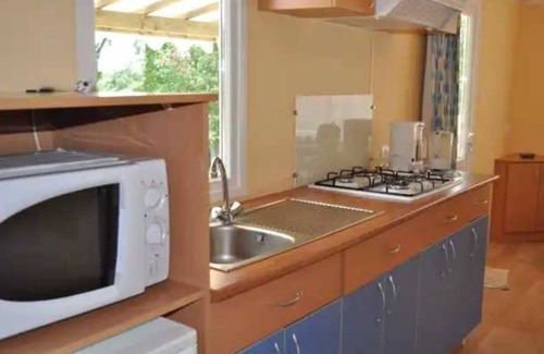 Salles House | Camping 4 étoiles - Parc aquatique - eee0if