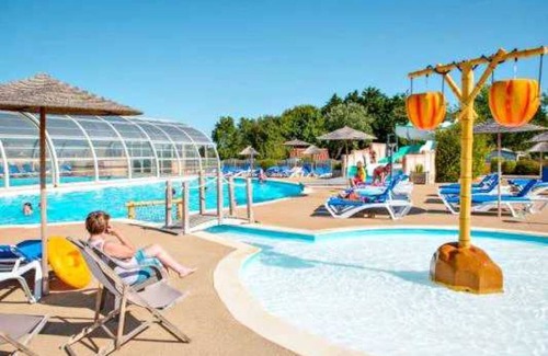 Givrand House | Camping 4 étoiles - Parc aquatique - eeiaei