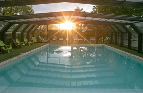 Loupiac House | Camping 4 étoiles - Parc aquatique - efdbdg