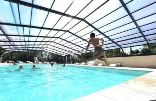 Aubigny-les-Clouzeaux Other | Camping 4 étoiles - Piscine - eehi00