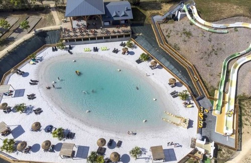 Aubigny-les-Clouzeaux House | Camping 4 étoiles - Piscine - eehicd