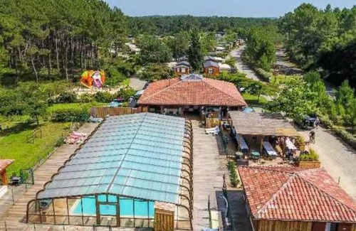 Saint-Michel-Escalus House | Camping 4 étoiles - Piscine - eebe0e