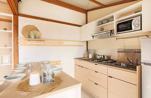 Brissac-Quince Ski Chalet | Camping de l'Etang Sites and Landscapes * - Chalet Premium Confluence 3ch - TV - LV - NEW 2024 ! 6 persons