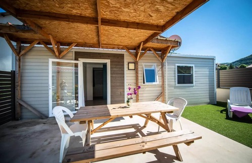 Saint-Rome-de-Tarn House | Camping de la Cascade * - Super Riviera mobile home equipped with air conditioning for 4 people